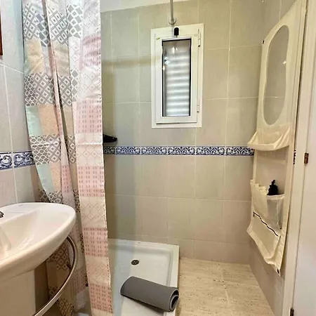 Relax And Tranquility, Sea And Swimming Pool Callao Salvaje